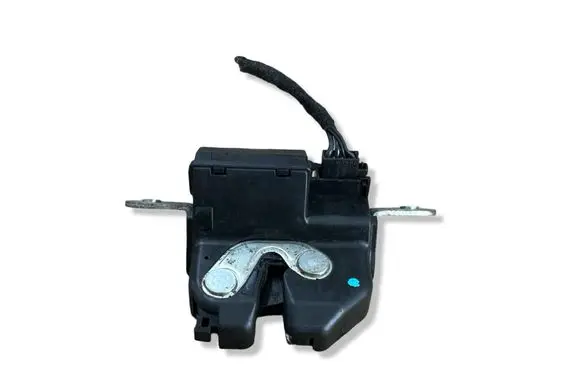 Alfa Romeo Giulietta Tailgate/trunk/boot lock/catch/latch 55701971