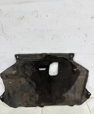 Ford Focus Engine splash shield/under tray