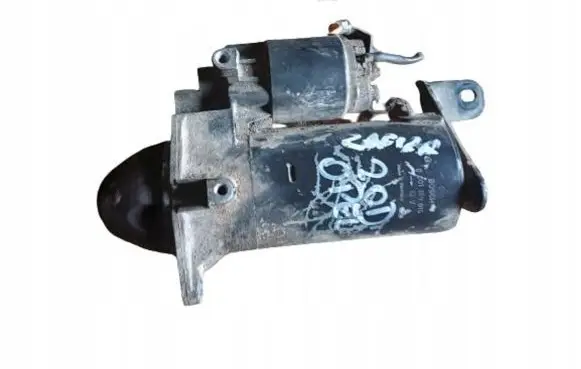 Opel Zafira A Starter motor