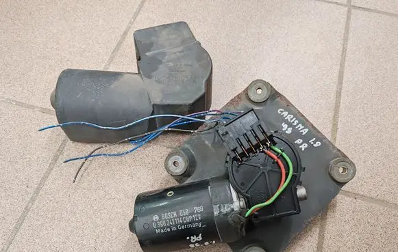 Mitsubishi Carisma Wiper motor 0390241114 058769