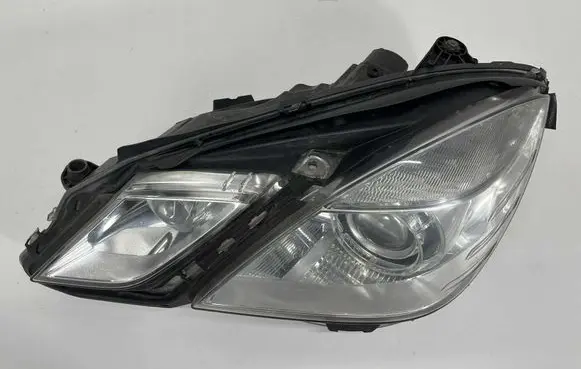 Mercedes-Benz E W212 Headlight/headlamp A2128205761 A2128205761KZ