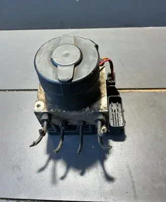 Volkswagen PASSAT B4 ABS Pump 3A0907379 10094603003