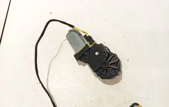 Saab 9-5 Seat adjustment motor 0130002900