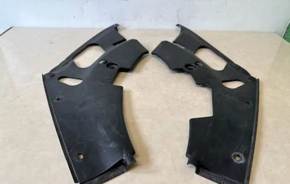 BMW 4 G22 G23 G24 G26 Engine bonnet/hood lock trim molding 9883648