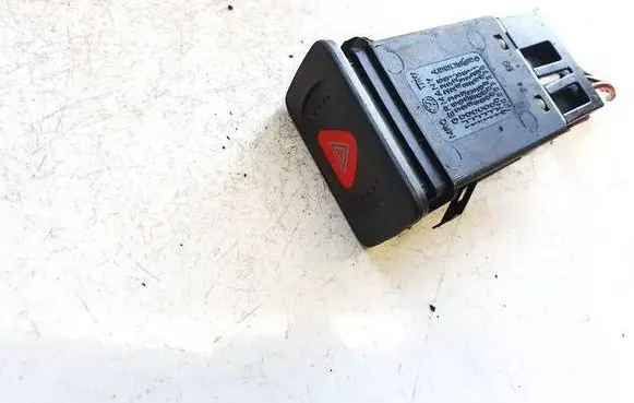 Volkswagen Golf IV Hazard light switch 1j0953235a 1j0953235b
