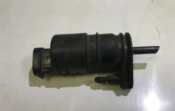 Renault Master II Windscreen/windshield washer pump 7700802336