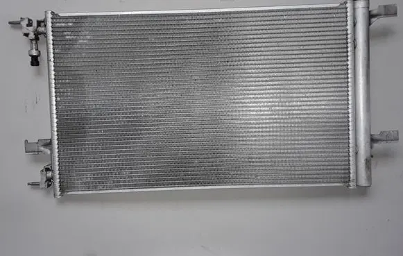 Opel Zafira C A/C cooling radiator (condenser) 23333680