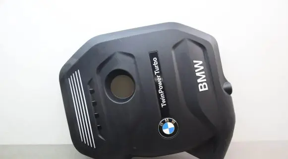 BMW 4 F32 F33 Engine cover (trim) 8621822