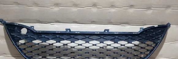Hyundai i10 Front bumper lower grill