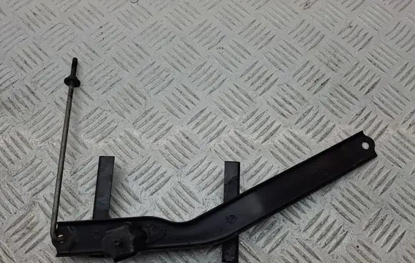 Toyota Avensis T250 Battery bracket 7440420600 7445102012