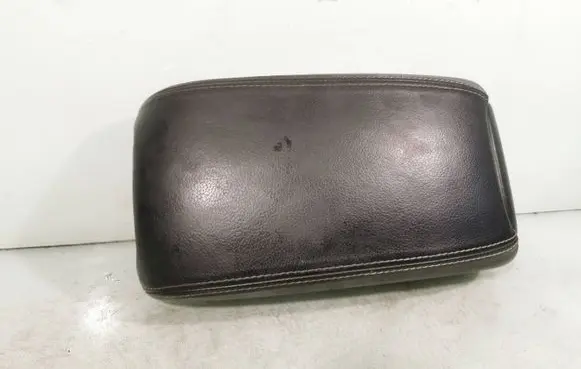 Mitsubishi Outlander Armrest