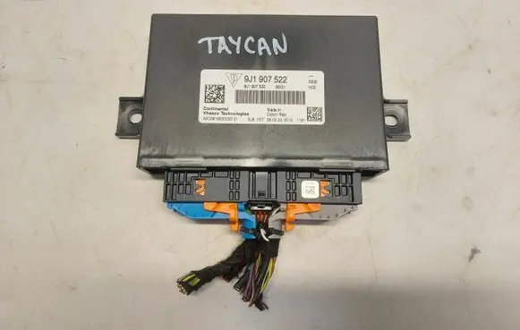 Porsche Taycan 9J1 Transfer box differential control unit 9J1907522JLK01