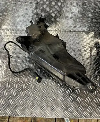 Volkswagen T-Roc AdBlue liquid reservoir 5Q0131877R