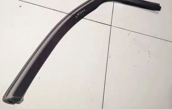 Peugeot 807 Sliding door wind deflector 