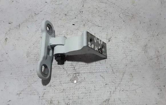 Volvo V60 Rear door upper hinge 31468520