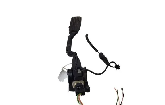 Peugeot 607 Accelerator throttle pedal 9651510780