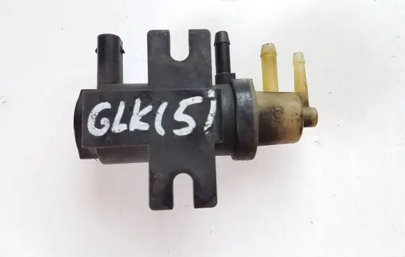 Mercedes-Benz GLK (X204) Turbo solenoid valve A0091533128
