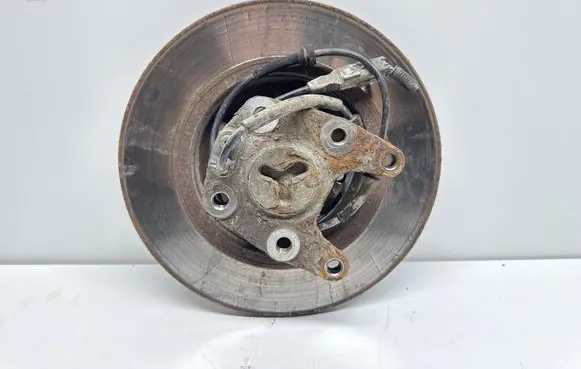 Citroen Berlingo Rear wheel hub