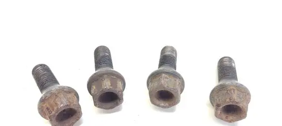 BMW 1 E81 E87 Nuts/bolts 