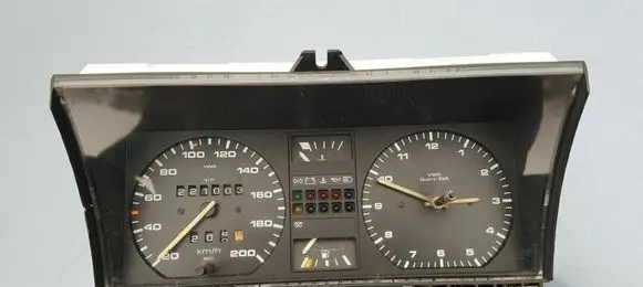 Volkswagen Golf II Speedometer (instrument cluster) 191919033ME