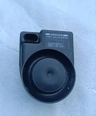 Audi Q7 4L Alarm system siren 1K0951605C