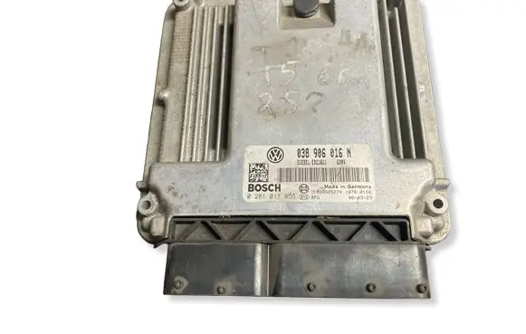 Volkswagen Transporter - Caravelle T5 Engine control unit/module 038906016N