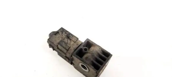 Hyundai Santa Fe Airbag deployment crash/impact sensor 9593028000 95930-28000