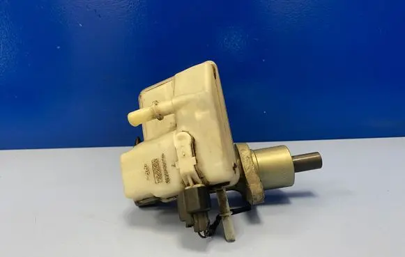Ford Focus C-MAX Master brake cylinder 03350886401