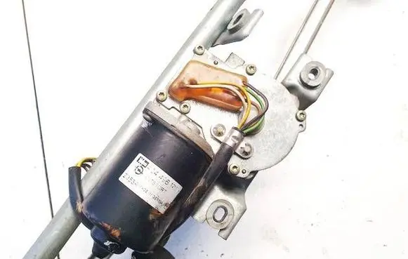 Opel Zafira A Wiper motor 404496 2353A