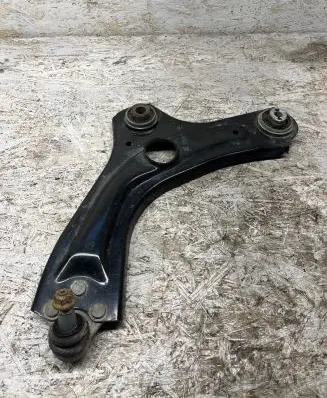 Nissan Juke II F16 Front lower control arm/wishbone