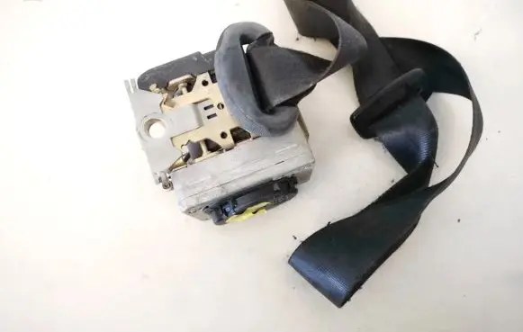Skoda Octavia Mk1 (1U) Front seatbelt 33003776e
