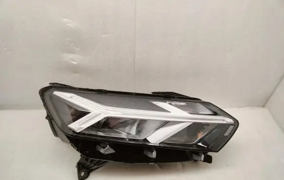 Dacia Sandero III Headlight/headlamp