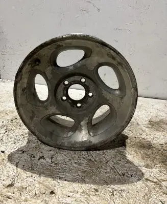 Ford Explorer R16 alloy rim 