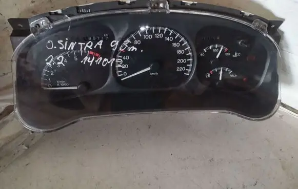 Opel Sintra Speedometer (instrument cluster) 0016652