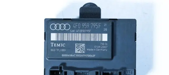 Audi A6 S6 C6 4F Door control unit/module 4F0959795F
