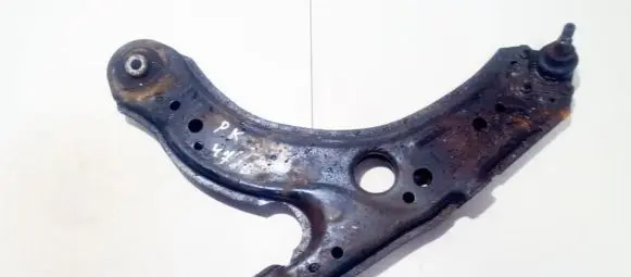 Skoda Octavia Mk1 (1U) Front lower control arm/wishbone