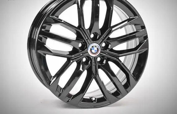 BMW X1 U11 R18 alloy rim 6898046