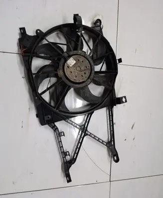 Opel Astra H Radiator cooling fan shroud 0130303314