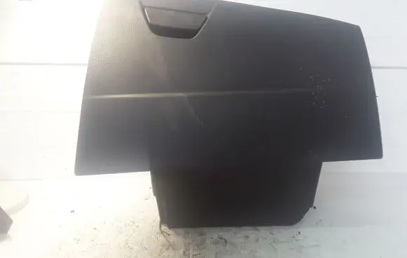 Ford Focus Glove box A06044