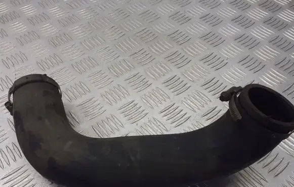 Ford C-MAX I Air intake hose/pipe