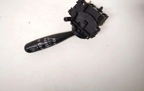 Toyota Yaris Wiper control stalk 173647