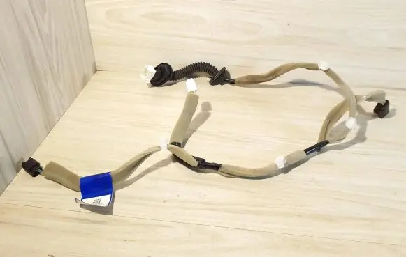 Dacia Spring Rear door wiring loom 241273989R