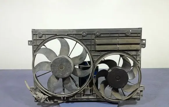 Volkswagen PASSAT B6 Electric radiator cooling fan 1K0121207BC