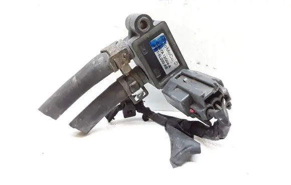 Volvo V40 Air pressure sensor AV615L200AB