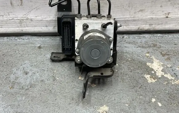 Peugeot 508 ABS Pump 9812786180 269936