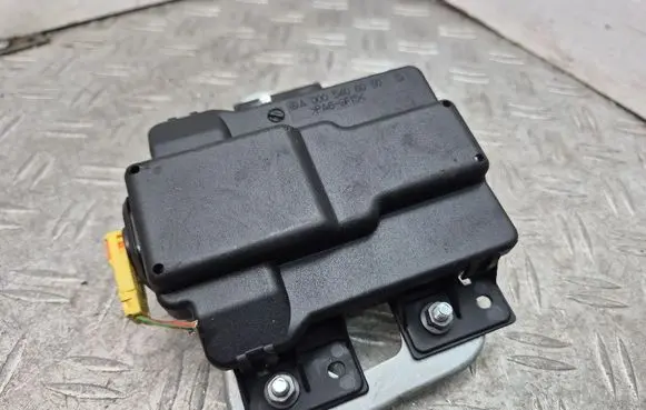 Mercedes-Benz E W212 Battery relay fuse A0005406050