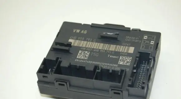 Audi A8 S8 D4 4H Door control unit/module 4H0959793G