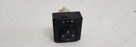 Mitsubishi Outlander Wing mirror switch 183570