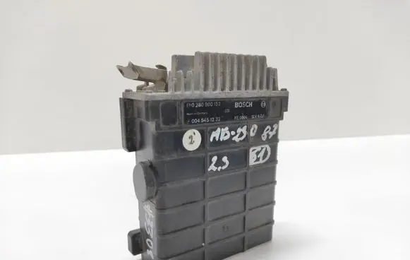 Mercedes-Benz E W124 Engine control unit/module 0280800152 0045451232