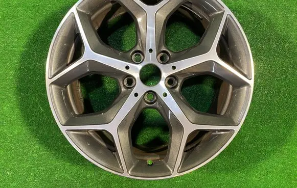 BMW X1 F48 F49 R18 spare wheel 6856070